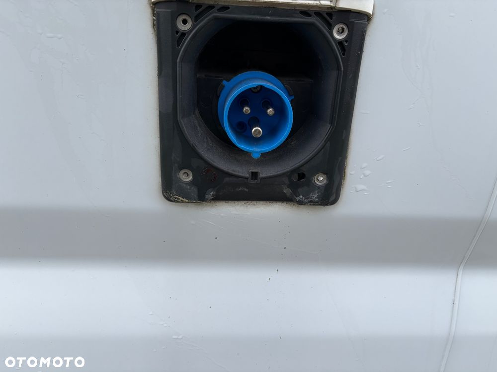 Fiat DUCATO 2.3JTD/160KM/L3H2/CHŁODNIA TRZYKOMOROWA/MULTITEMPERATURA/ISBERG/KLIMA/SUPER STAN - 11