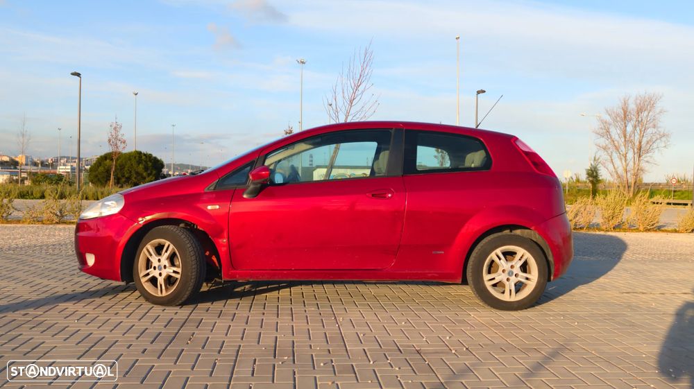 Fiat Grande Punto - 2