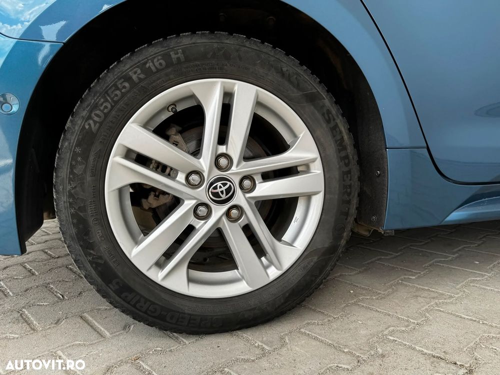 Toyota Corolla 1.8 HSD Dynamic - 6