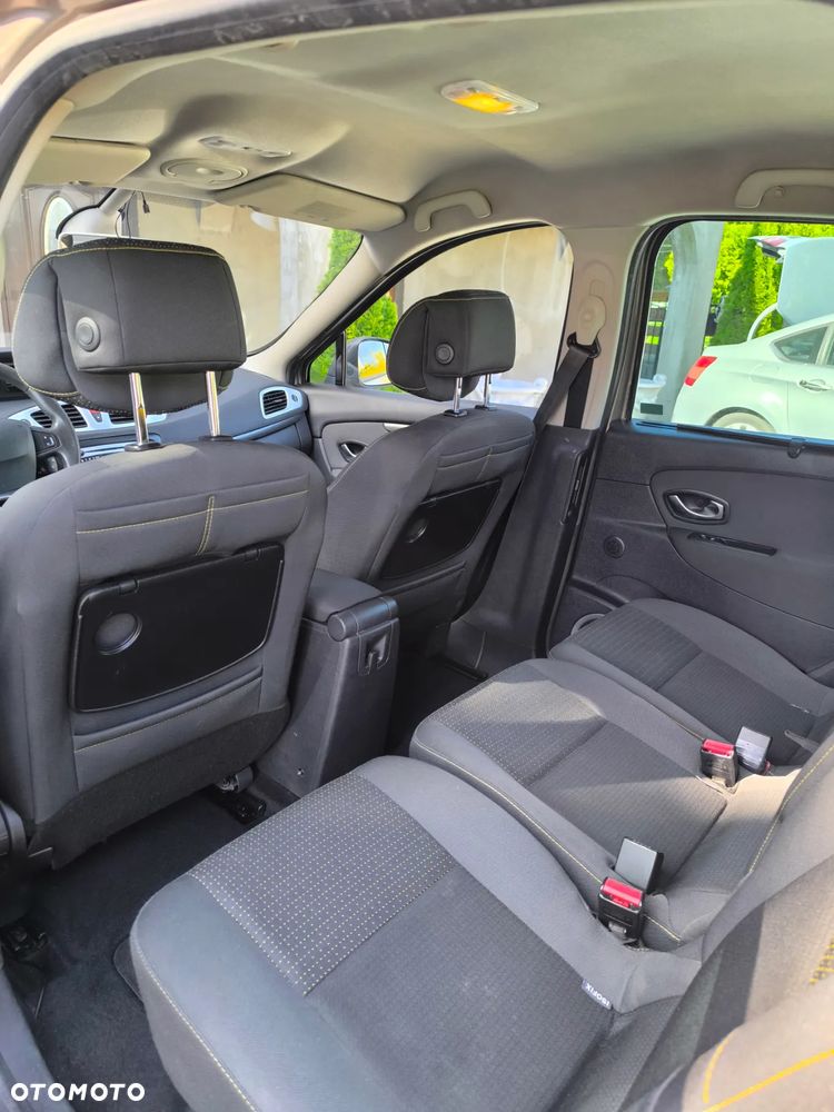 Renault Scenic - 7
