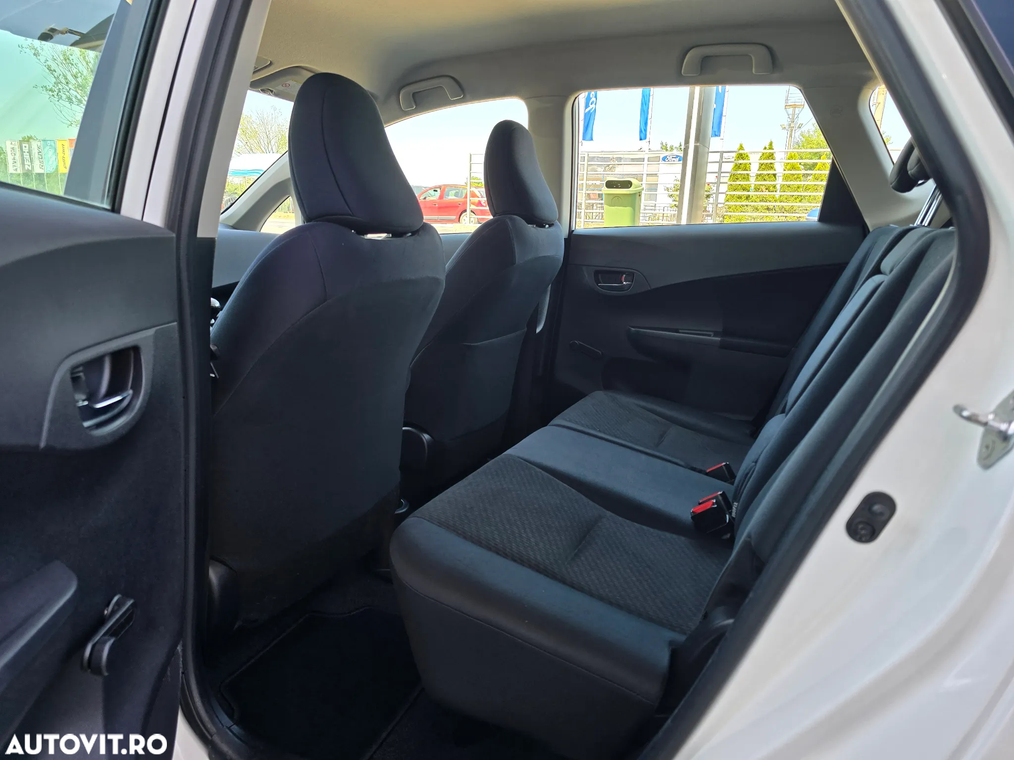 Toyota Verso S 1.4 D-4D - 15