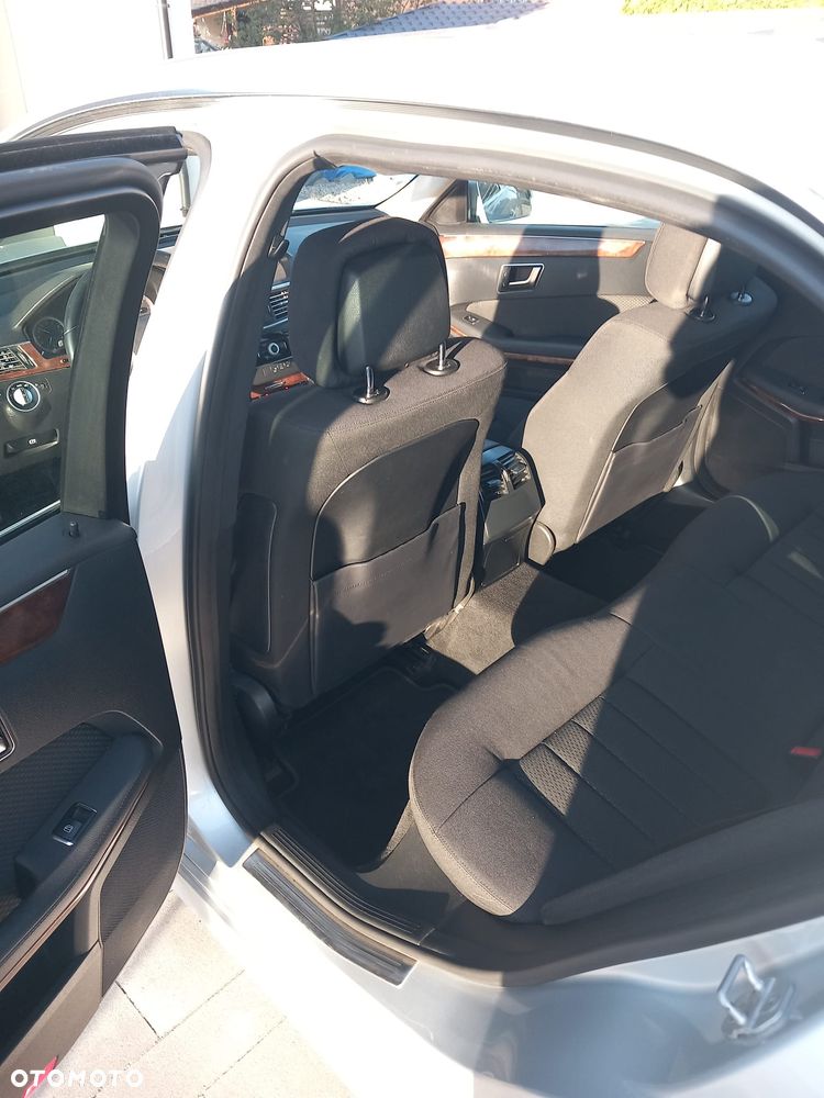 Mercedes-Benz Klasa E 200 BlueTEC 7G-TRONIC Elegance - 20