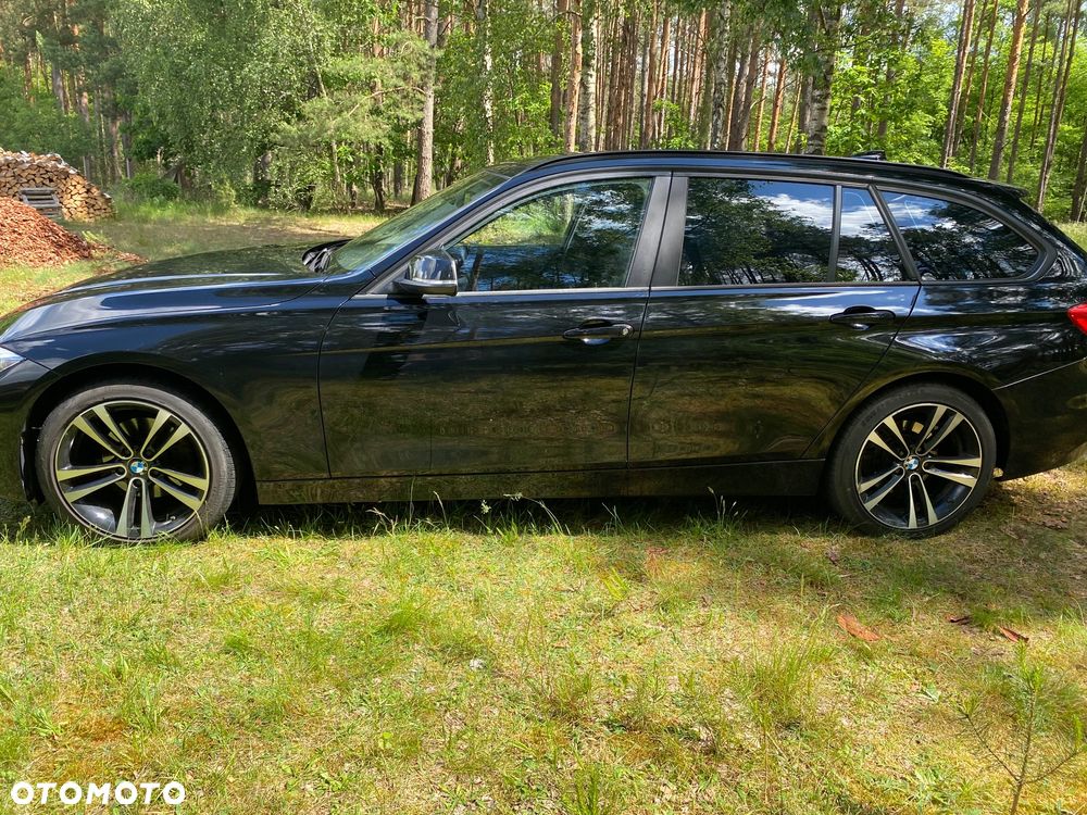 BMW Seria 3 318d DPF - 12