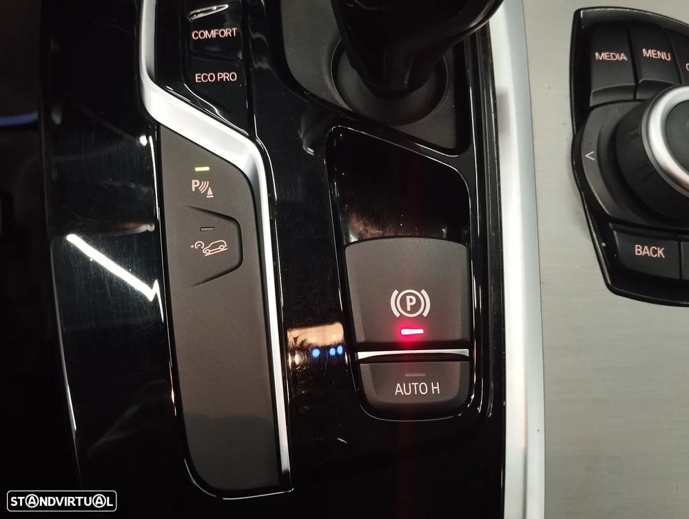 BMW X4 20 d xDrive Pack M Auto - 37