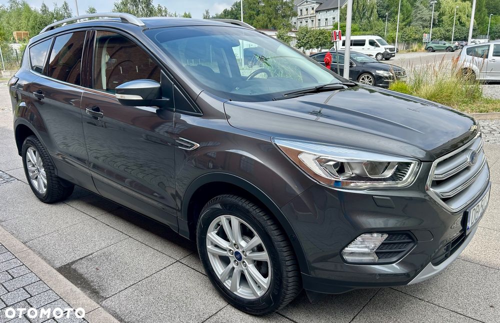 Ford Kuga - 5