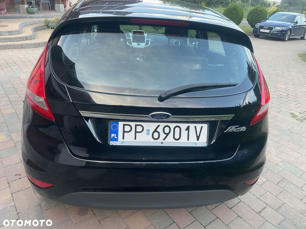 Ford Fiesta 1.25 Titanium EU5 - 12