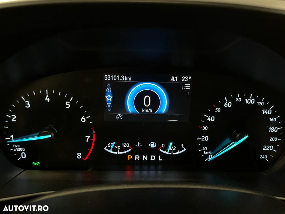 Ford Focus 1.0 EcoBoost Connected - 27