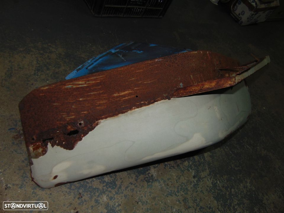 Toyota bj40 guarda lamas direito - 2