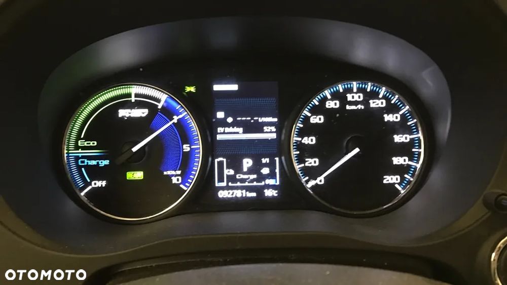 Mitsubishi Outlander Intense + - 3