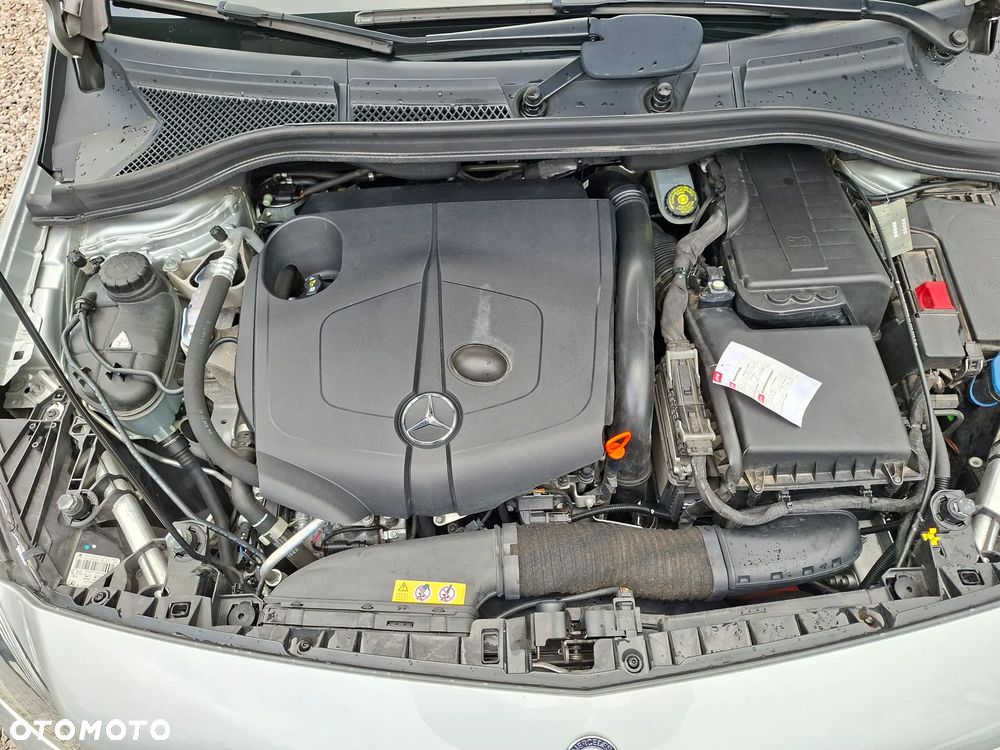 Mercedes-Benz Klasa B 180 CDI BlueEFFICIENCY Edition 1 - 36