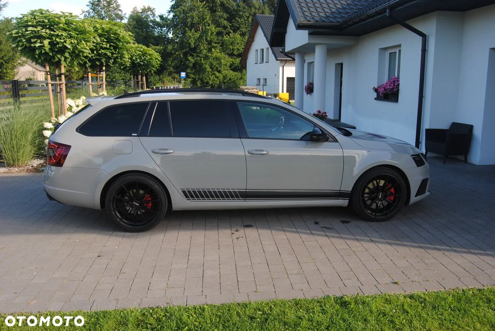 Skoda Octavia 2.0 TSI RS - 1