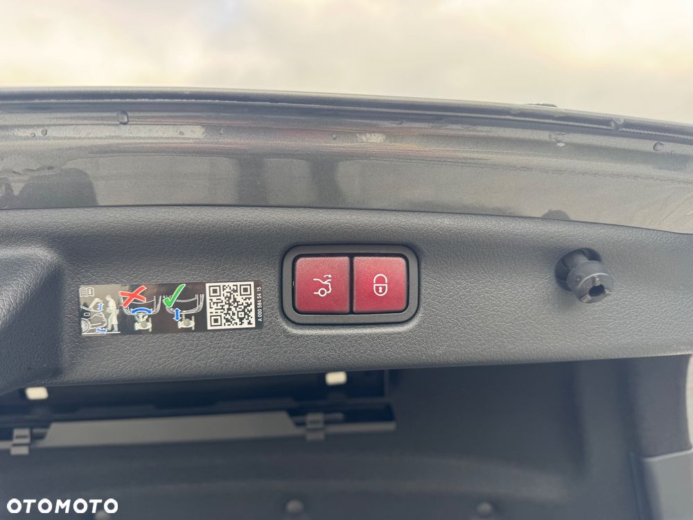 Mercedes-Benz Klasa C - 34