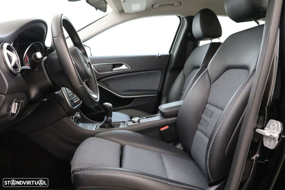 Mercedes-Benz GLA 180 CDi - 4