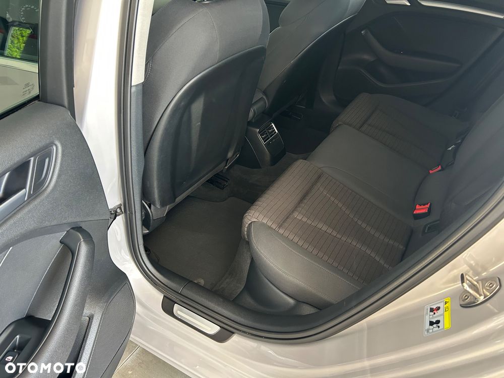 Audi A3 Limousine 1.6 TDI - 17