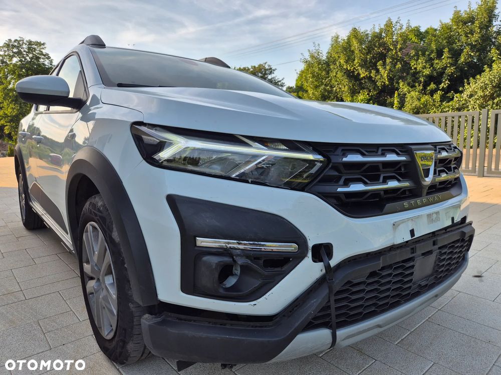 Dacia Sandero Stepway TCe 110 Expression + - 1