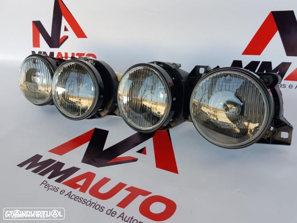 Faróis BMW E30 Fundo Preto - 2
