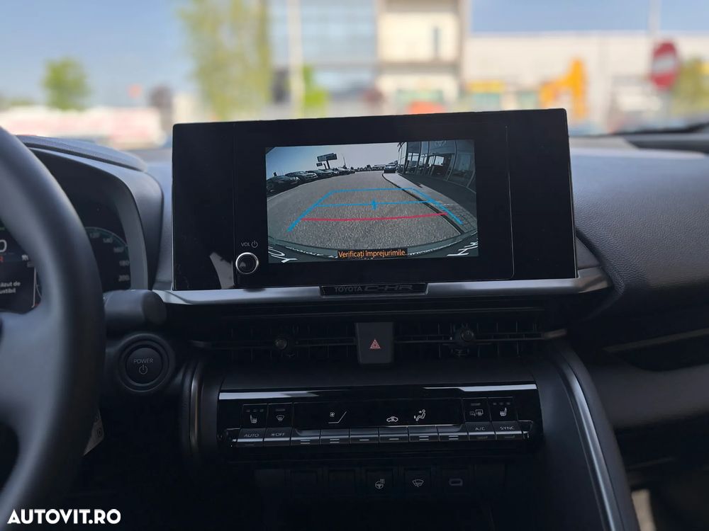 Toyota C-HR - 20