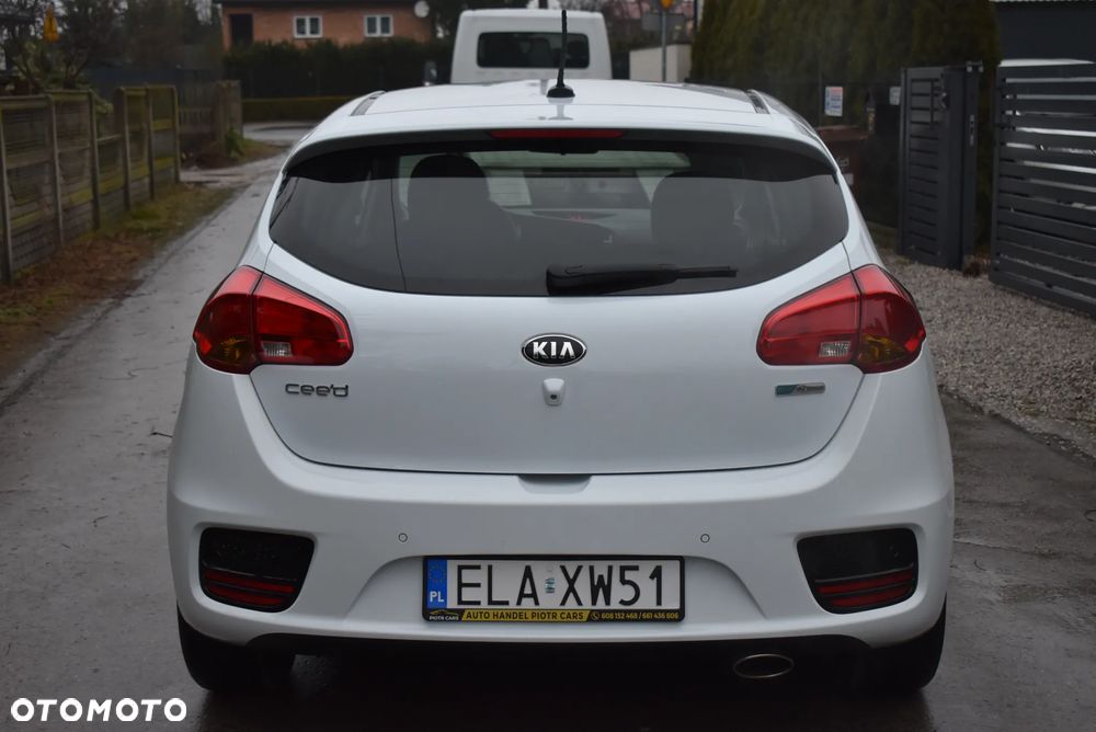 Kia Ceed 1.4 CVVT Dream-Team Edition - 8