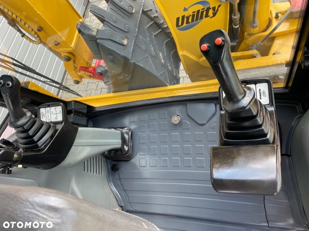 Komatsu WB97s - 8