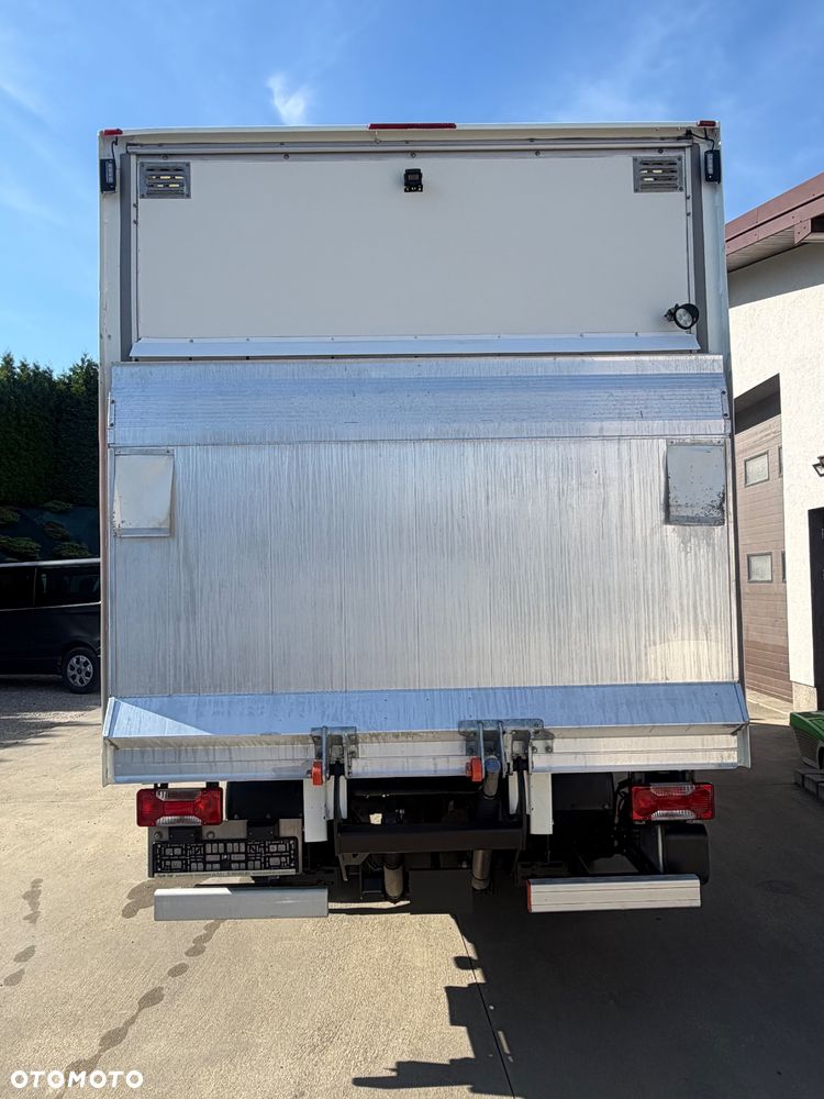 Iveco Daily 35C14 Kontener 8 Palet z windą 750 kg - 4