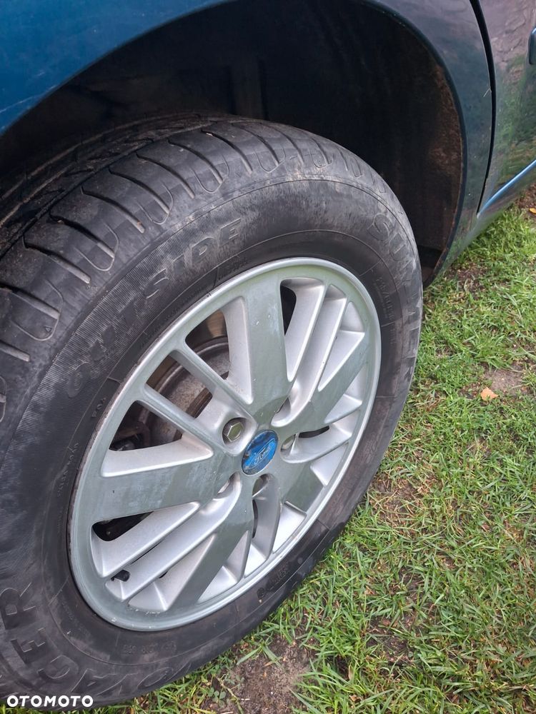 Ford Galaxy 2.0 Ghia - 3