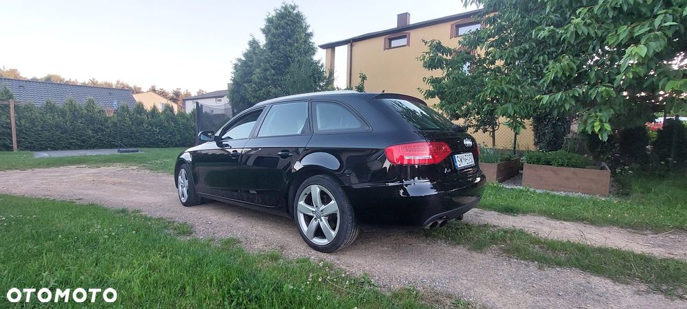 Audi A4 Avant 2.0 TDI - 6