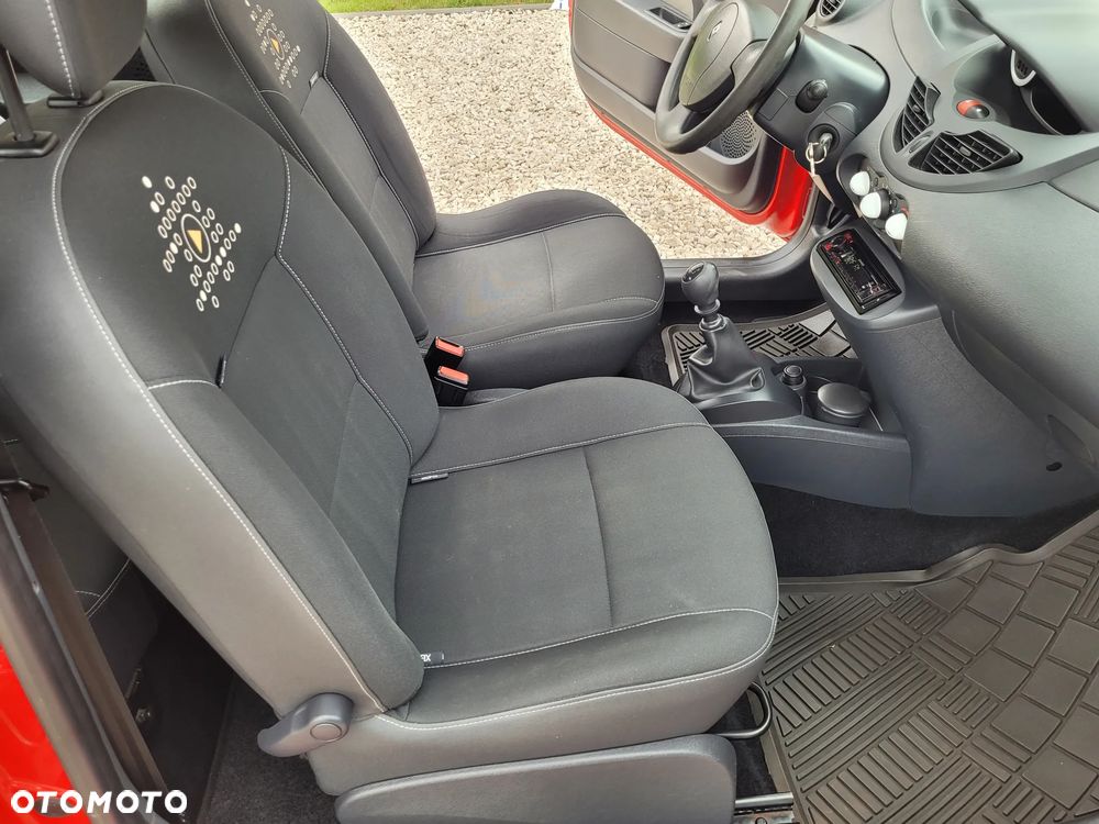 Renault Twingo 1.2 LEV 16V 75 Yahoo - 21