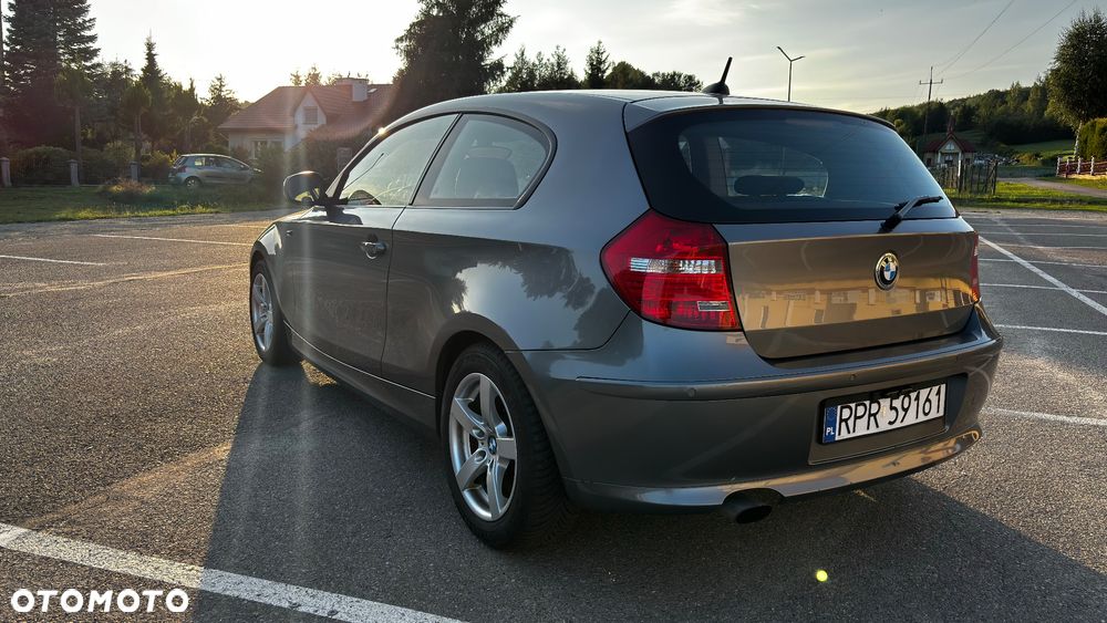 BMW Seria 1 116d - 1