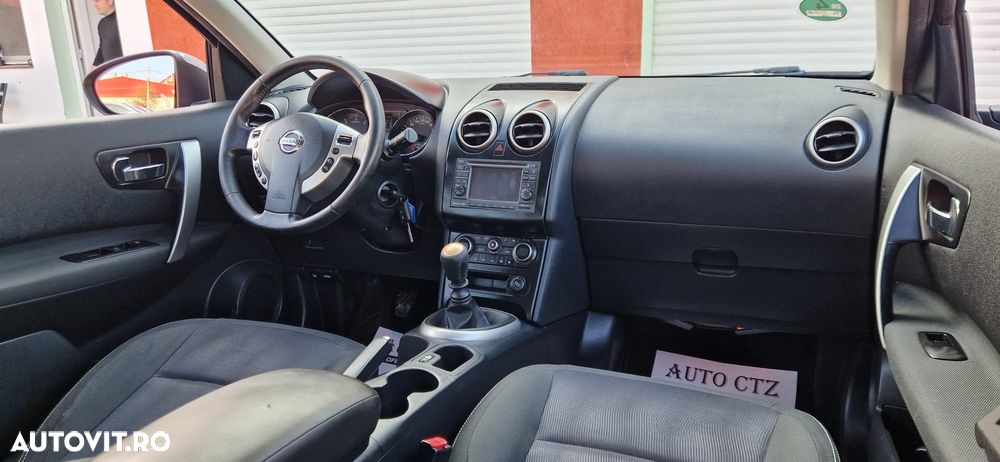 Nissan Qashqai 1.6 DCI DPF acenta - 29