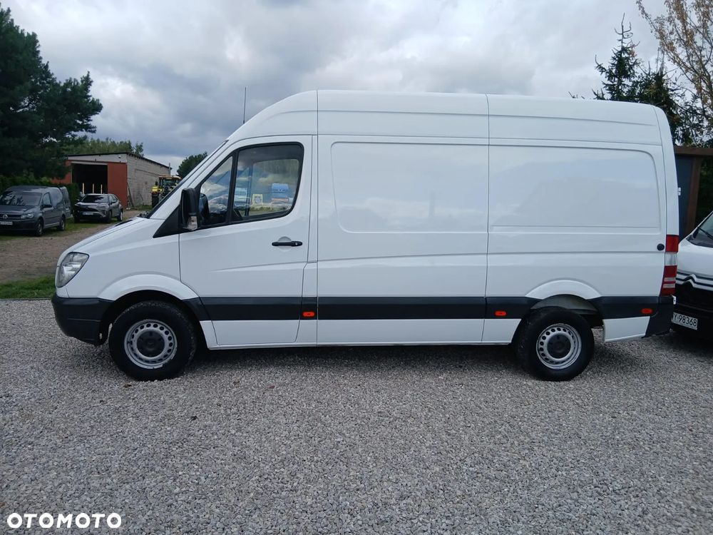 Mercedes-Benz Sprinter - 7