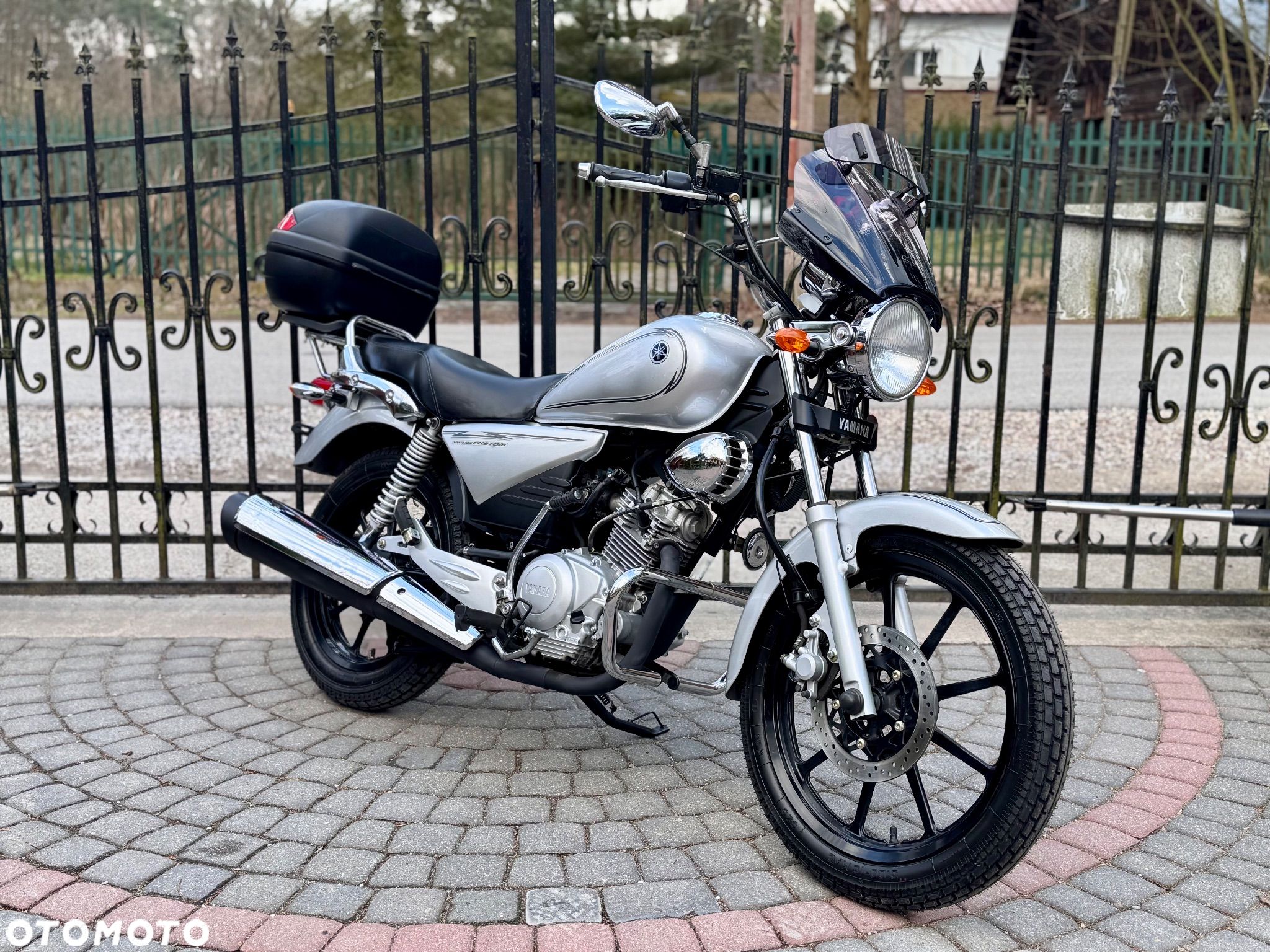 Yamaha YBR - 1