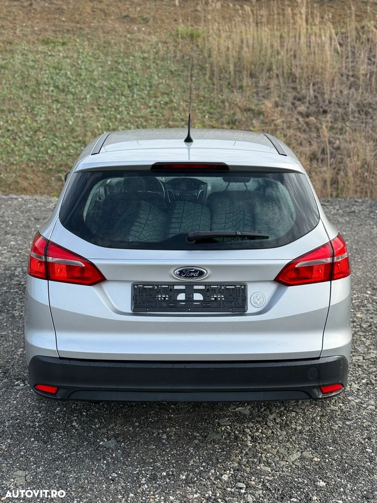 Ford Focus 1.5 TDCi DPF Start-Stopp-System Business - 5