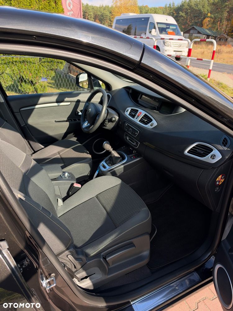 Renault Scenic 1.4 16V TCE Expression - 11