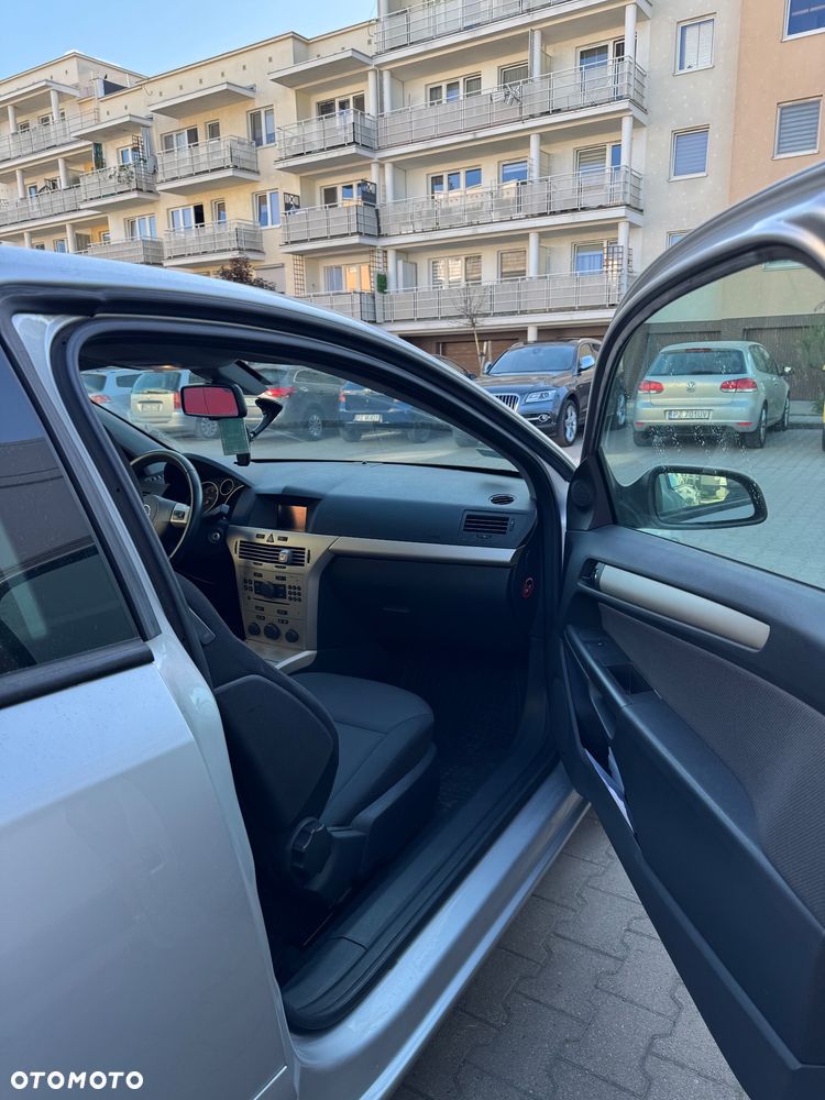 Opel Astra - 10