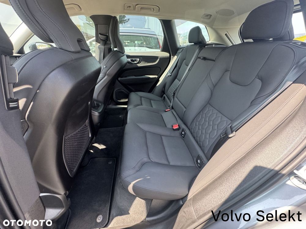 Volvo XC 60 - 31