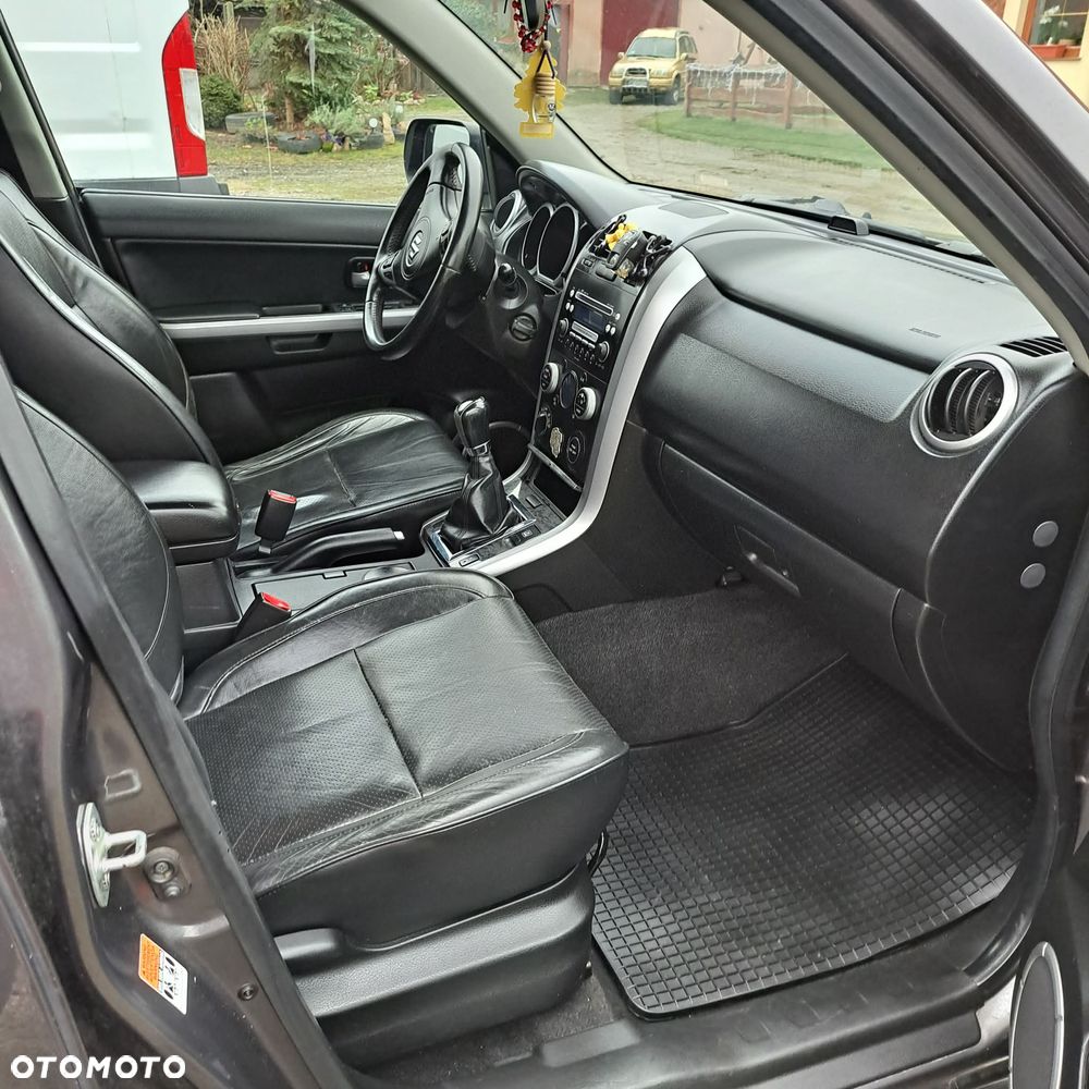 Suzuki Grand Vitara 1.9 DDiS De Luxe - 4