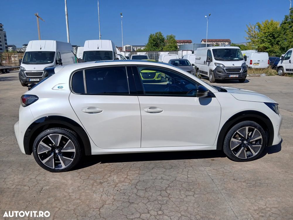 Peugeot 208 e-208 GT Pack - 4