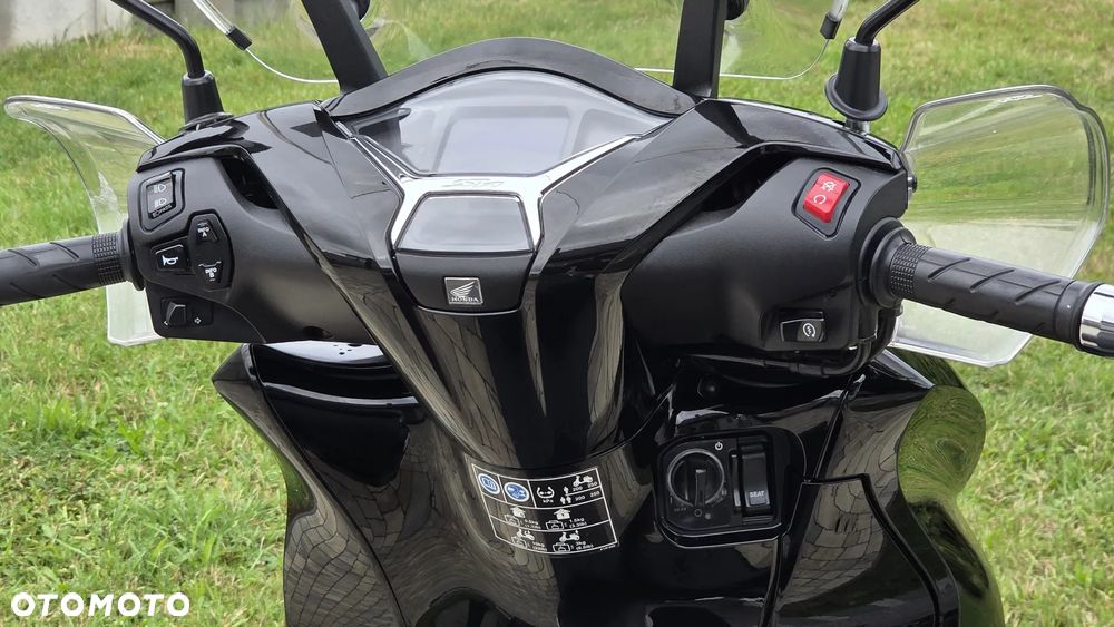 Honda SH - 28