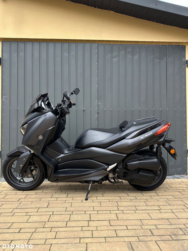 Yamaha X-max - 5