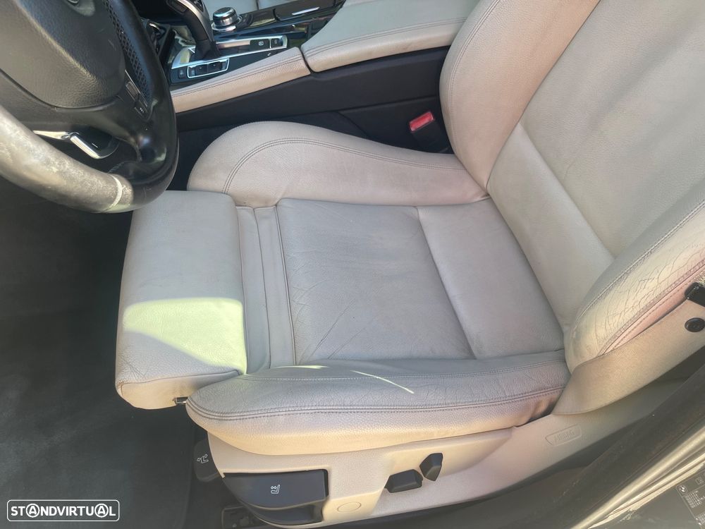 BMW 525 d Exclusive Auto - 9