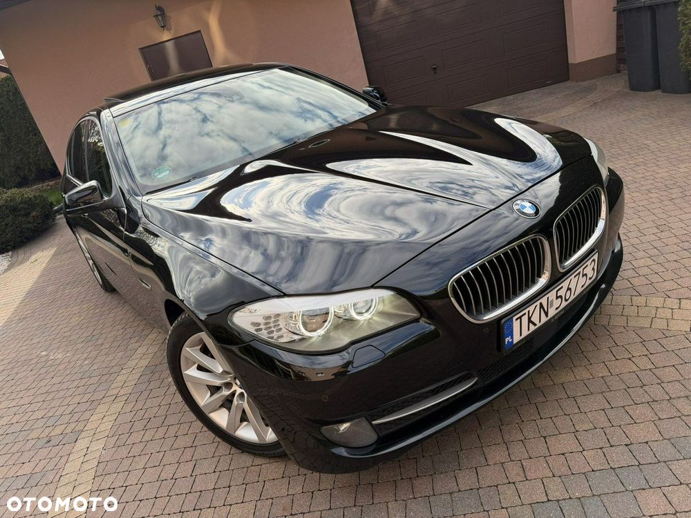 BMW Seria 5 530d - 32
