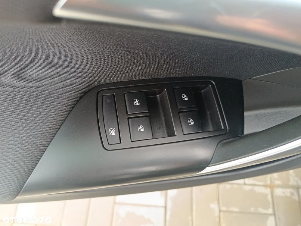 Opel Insignia 2.0 CDTI ecoFLEX Start/Stop Innovation - 19