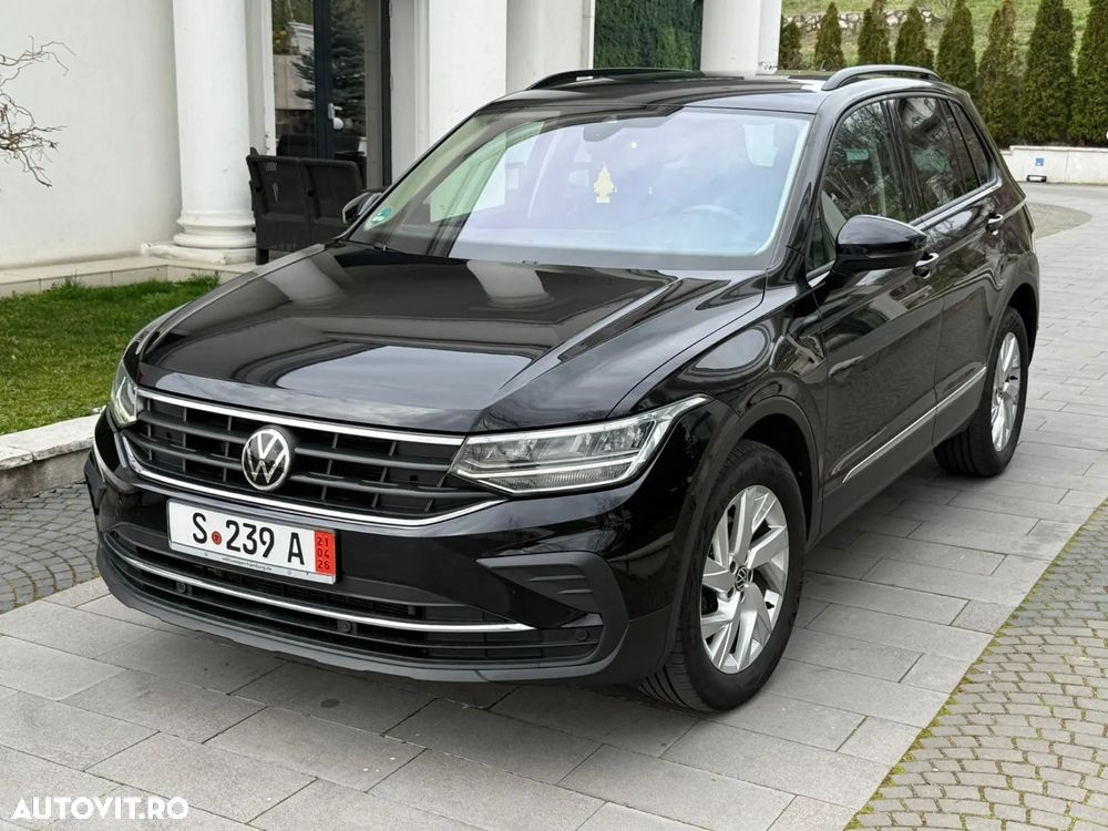 Volkswagen Tiguan 2.0 TDI SCR 4MOTION DSG Elegance - 27