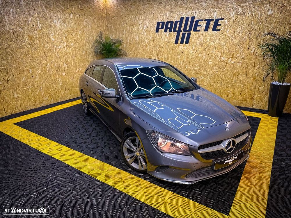 Mercedes-Benz CLA 180 - 4