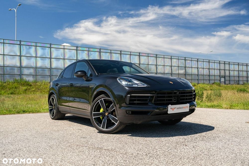 Porsche Cayenne - 4