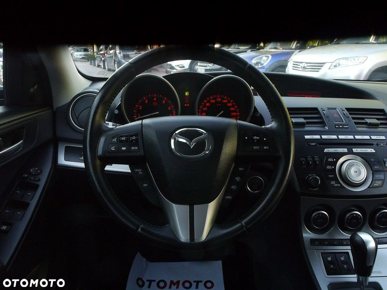 Mazda 3 2.0 Exclusive + - 18