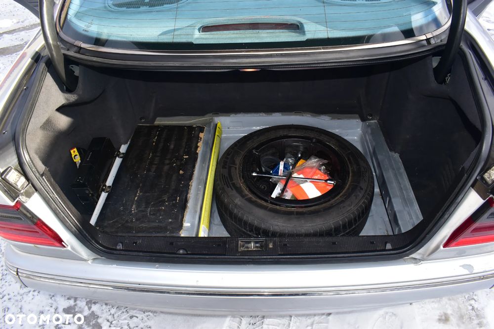 Mercedes-Benz Klasa E - 15