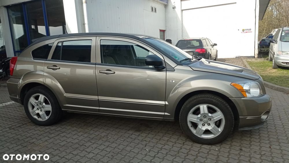 Dodge Caliber 1.8 SXT - 24