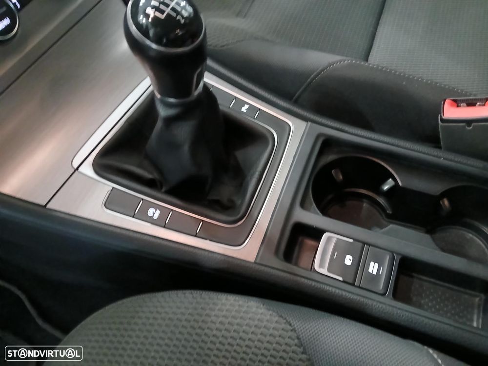VW Golf 1.0 TSI BlueMotion Comfortline - 13