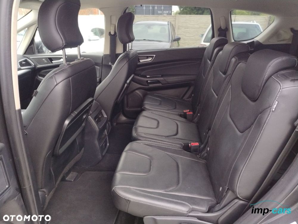 Ford S-Max - 24